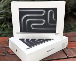 2026-Apple-MacBook-Pro-16-M5-Max098