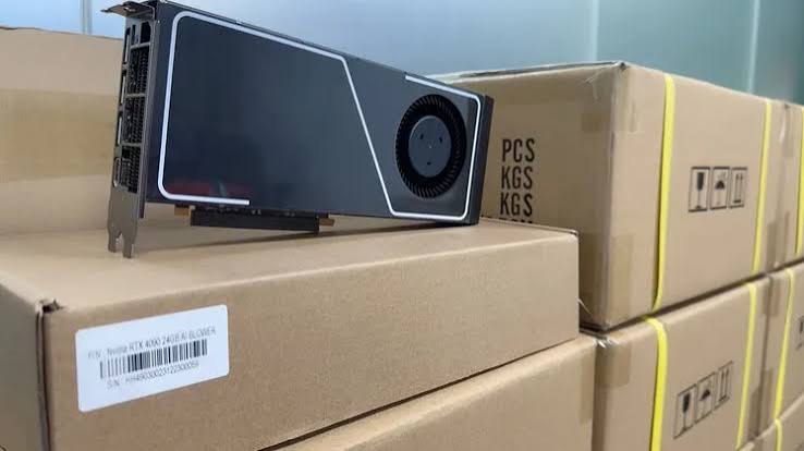 ASUS NVIDIA GeForce RTX 3090 Turbo 24GB GDDR6X Graphics Card – Server Disassembly GPU