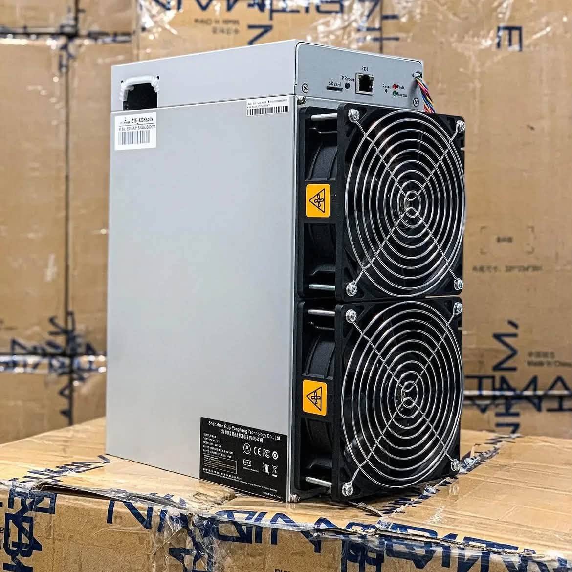 Bitmain Antminer Z15 Pro 840 KSol/s ZEC/ZEN ASIC Miner.